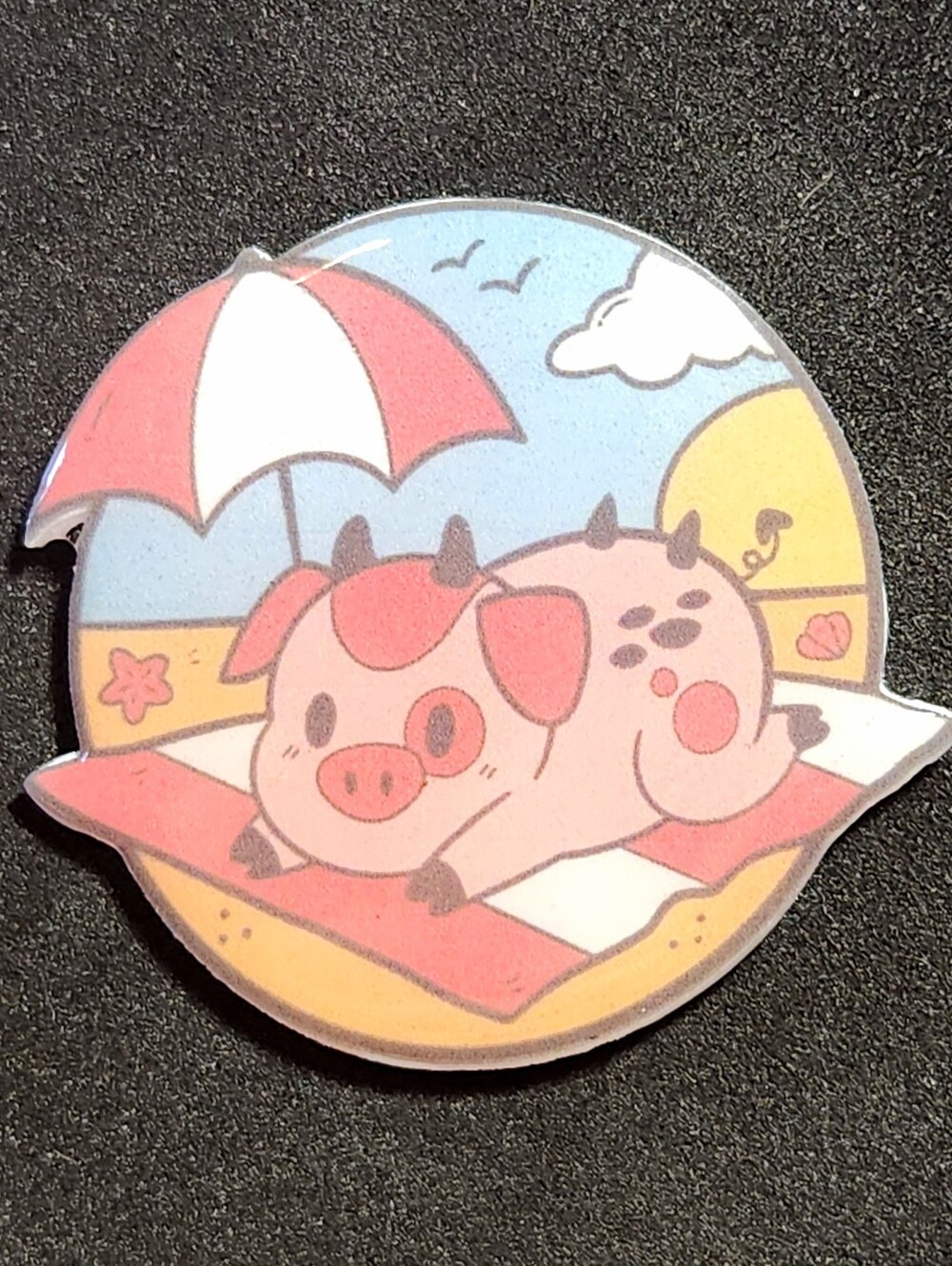 Fat Nuggets Beach Day Pin - Hazbin Hotel
